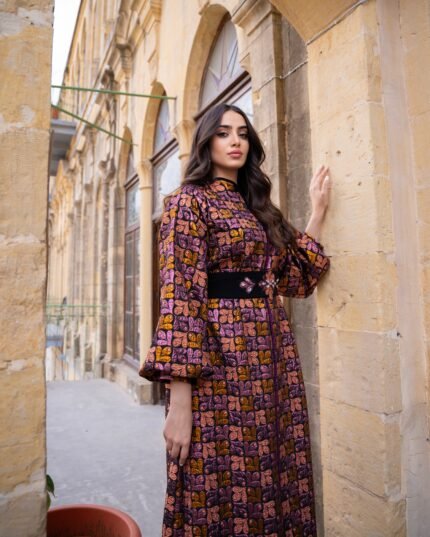 قفطان شروق المخمل (ألوان الطبيعة)